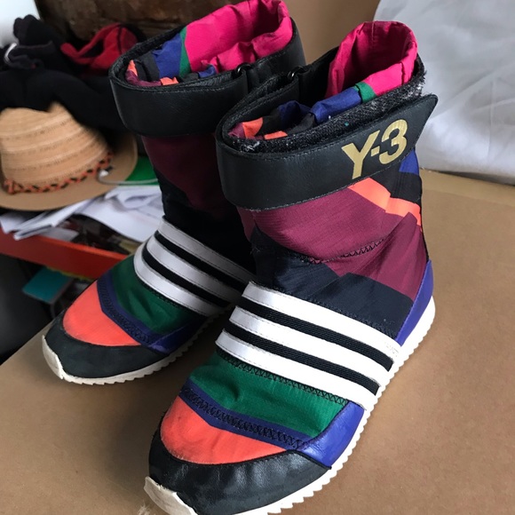 Y-3 by Adidas kids boot - Picture 3 of 7